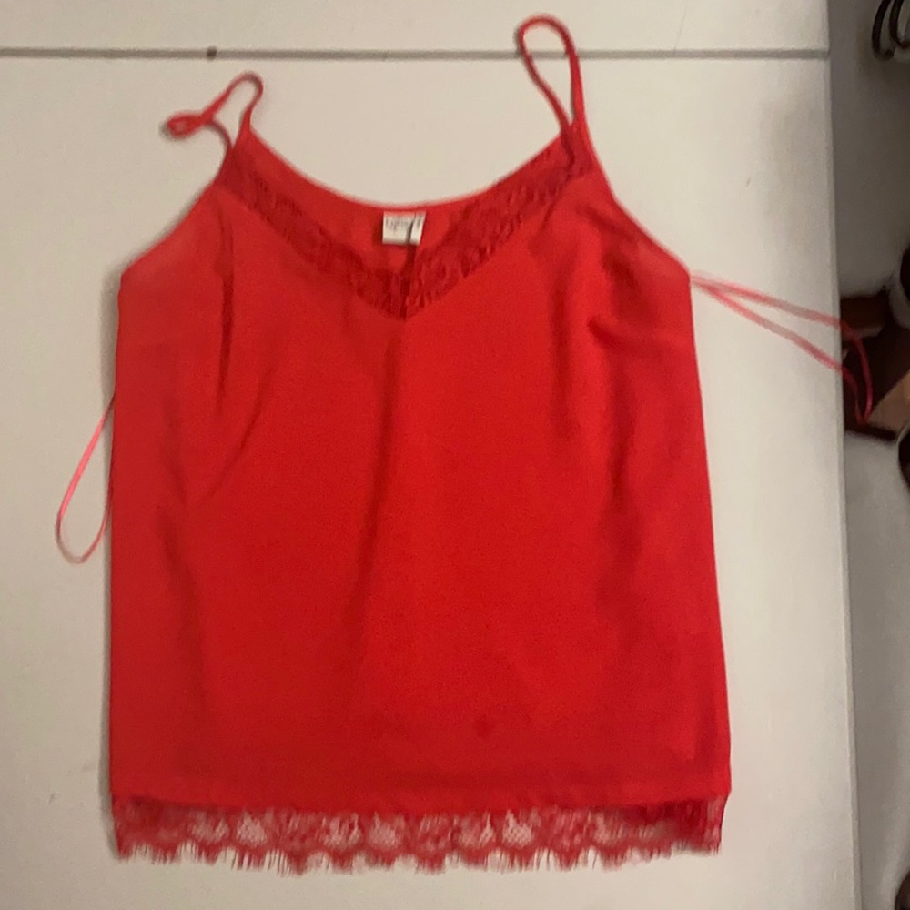 Medium red tank with lace trim